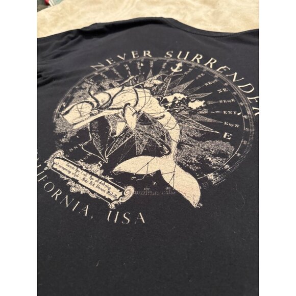 CALIFORNIA CUT APPAREL Moby Dick Tshirt size Large - Picture 5 of 10